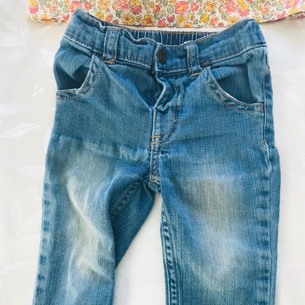 Carter’s Outfit - Picture 4 of 6